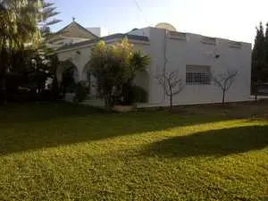 Villa meublée à louer - Rte Soukra Sfax - Période : longue durée (1 an )