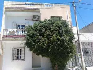 Maison s+4 a vendre a boumhal 