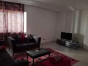 A louer appartement meublé a cité Nasser par nuitée