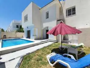 villa s+4 meublée de 347m² à Yasmine Hammamet