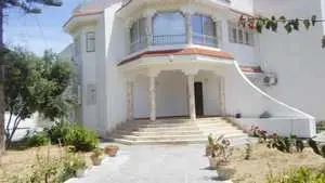 Villa à Sidi Mahressi vente ou location