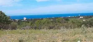 terrain a rafraf centre dans une place très calme avec vue panoramique de 1500m