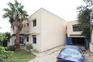  villa S+8 à Hammamet 27246339