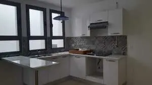 Appartement s+2 jamais habité en location résidentielle ou de bureau Sahloul 