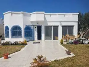 Villa de 480 m² à Soliman Plage 
