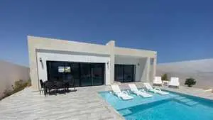 Villa Avec Piscine 100% Sans vis à vis 