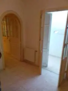 Petite Appartement son meuble S1 au troisième étage avec ascenseur hammam Sousse