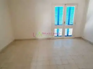 APPARTEMENT S+3 A CITE HABIB EZZAHRA