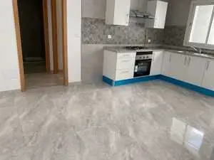 A vendre un appartement S+1 haut standing à cité el wahat l'aouina 