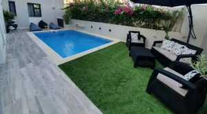 A louer un rez-de-chaussée s3 meublé avec piscine à la Soukra