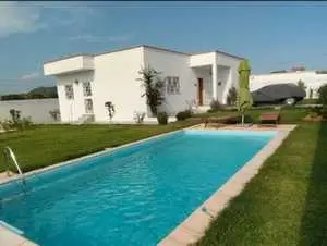 charmante villa avec piscine de 700m av 99202001