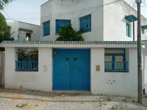 A louer villa à sidi bousaidi 