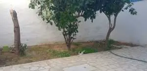 A louer à marsa lahwech un beau rez de chaussée avec jardin