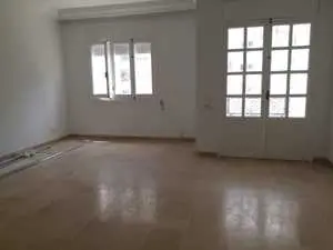 Un appartement S+2 à louer à Enasser 2 