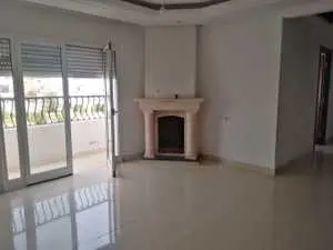 Etage de villa S+2 a ezzahra