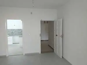 A VENDRE Appartement S+3 rénové