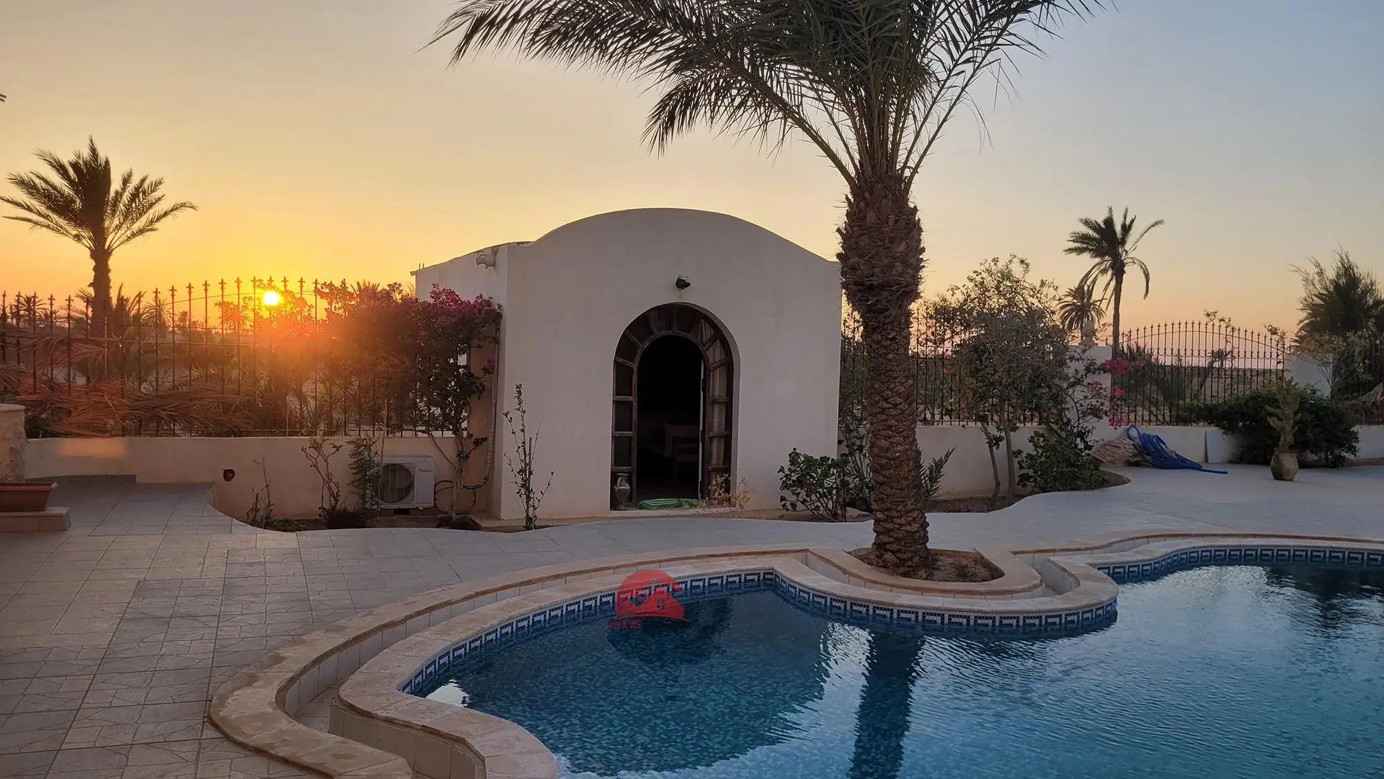 BELLE VILLA EN VENTE AVEC MEUBLES À SIDI JMOUR DJERBA - RÉF V654