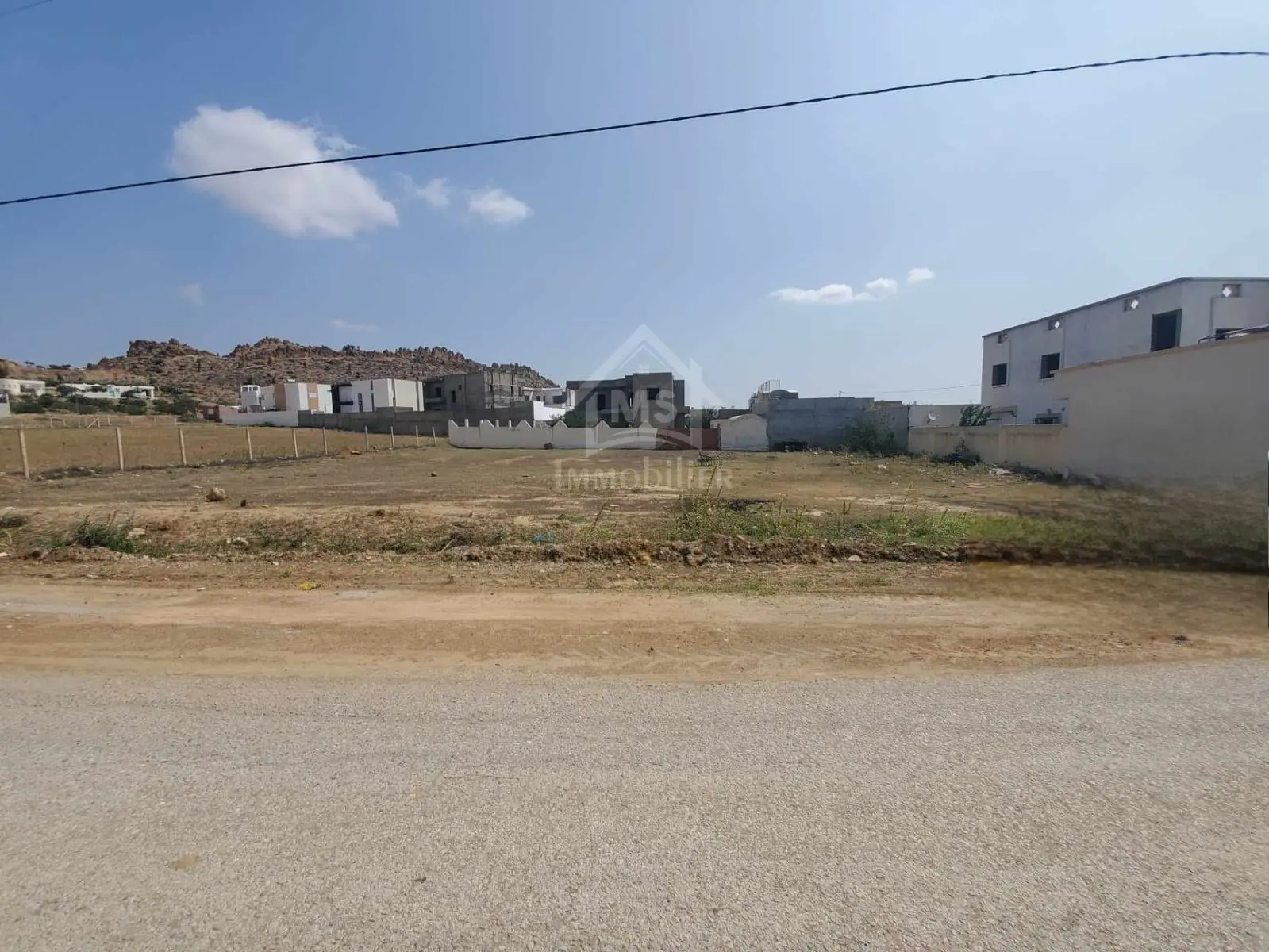 Terrain de 1000 m² à Hammamet Sud à vendre 51355351