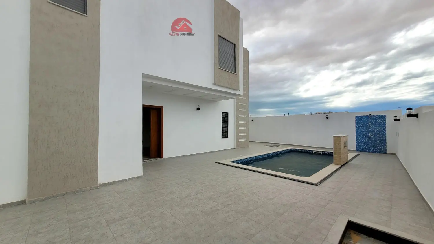 VILLA AVEC PISCINE PRIVÉE À HOUMT SOUK DJERBA - RÉF V 632