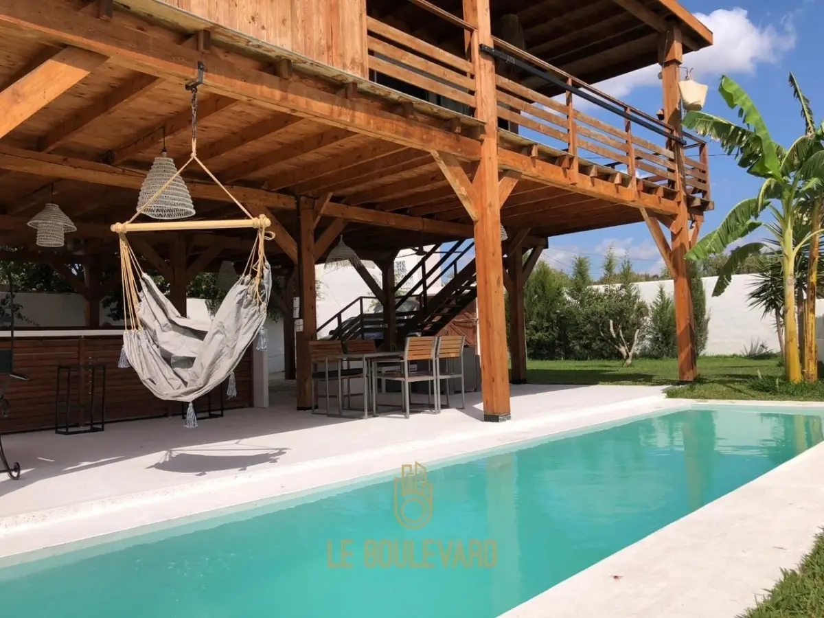 A Vendre Maison En Bois En S+4 Avec Piscine à Bouargoub, Hammamet