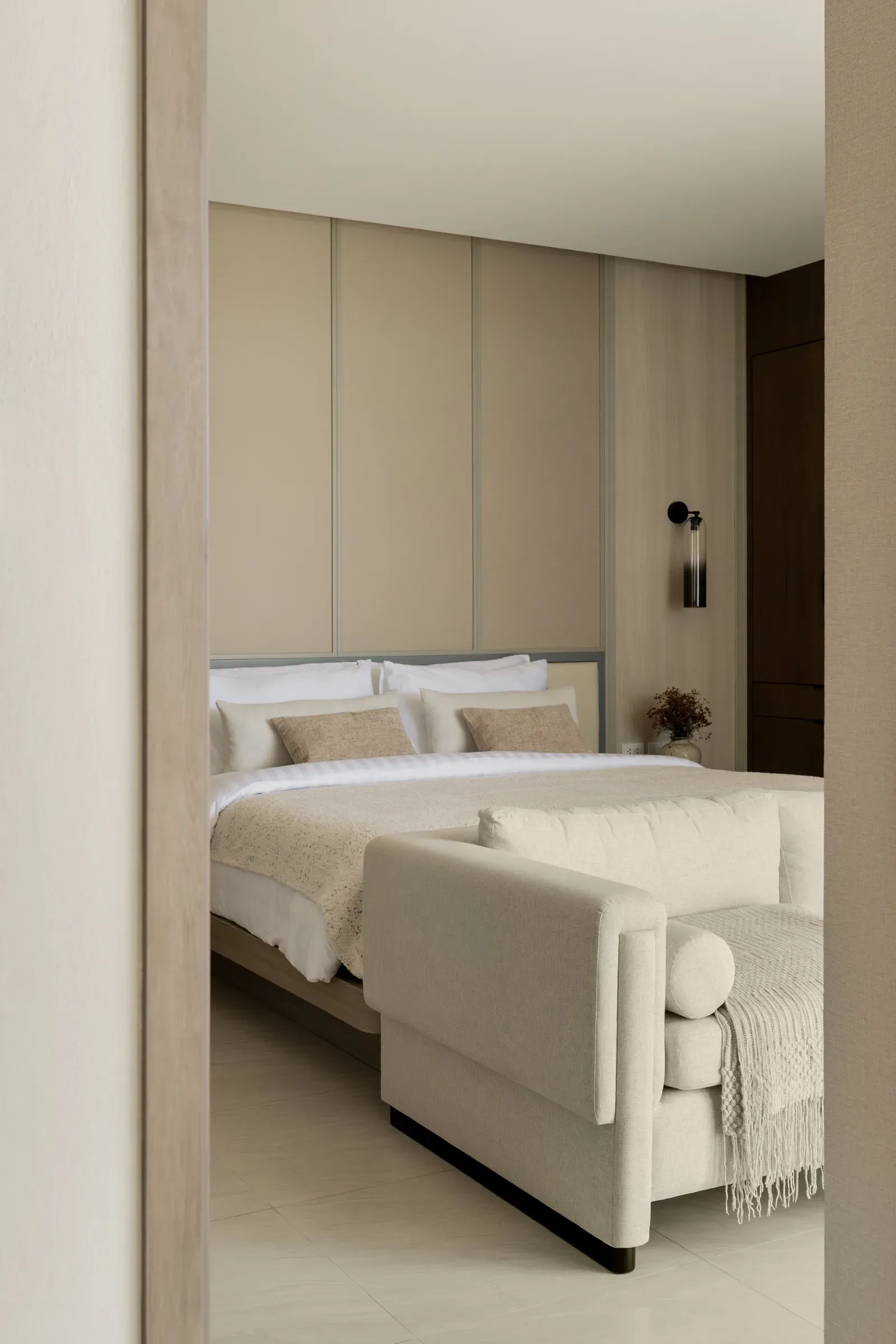 AXIS Luxury Villa 34