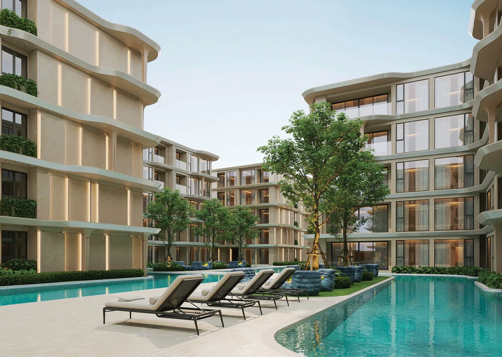 Bellevue Beachfront 3