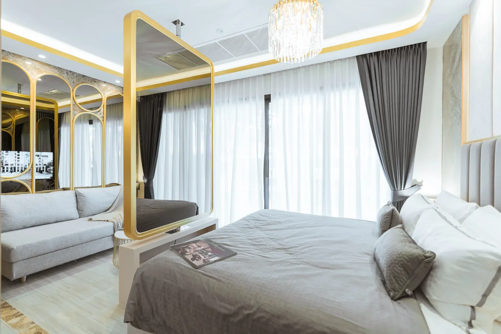 Bellevue Lagoon 25