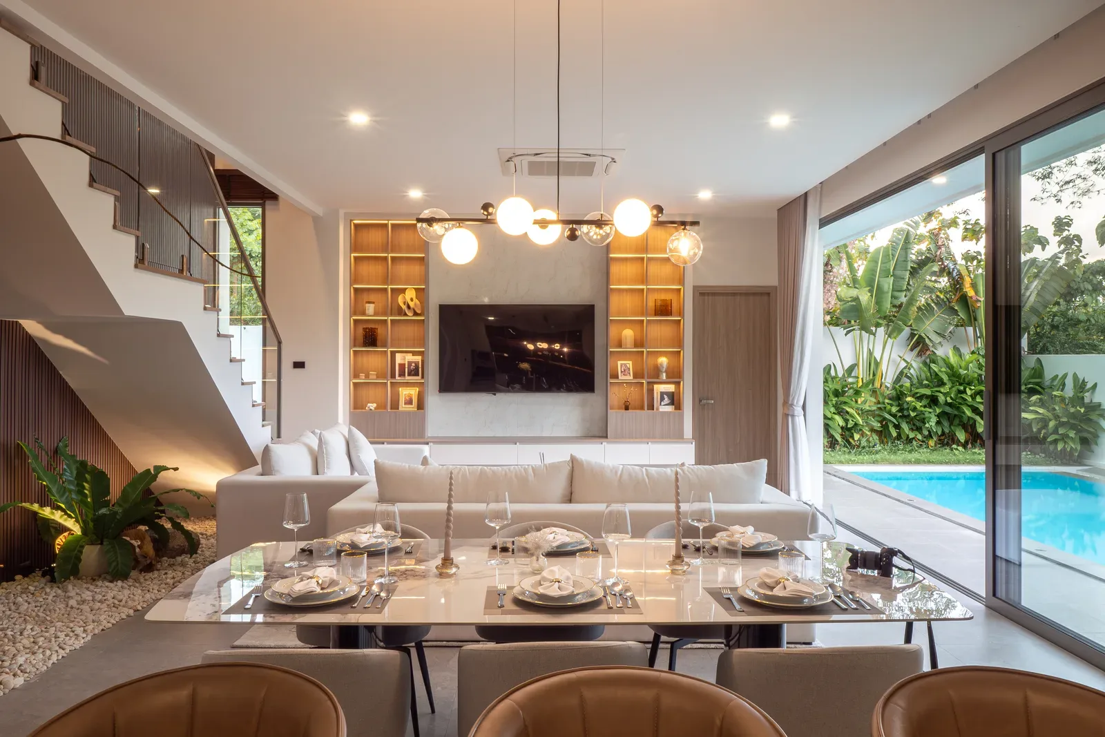 D’Chateau 28