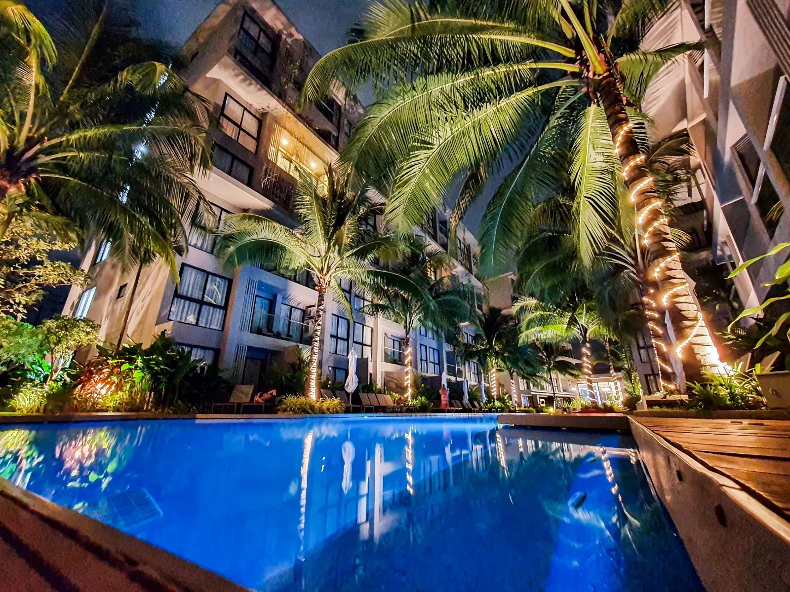 Diamond Condominium 2