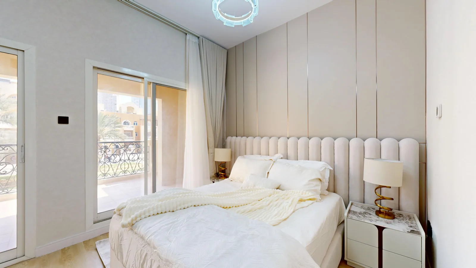 Iris Park Villa 6