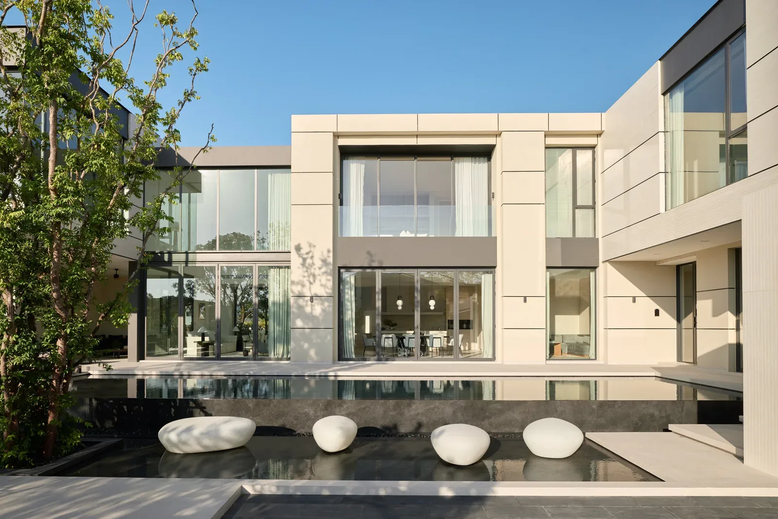 Lavish Estates 13
