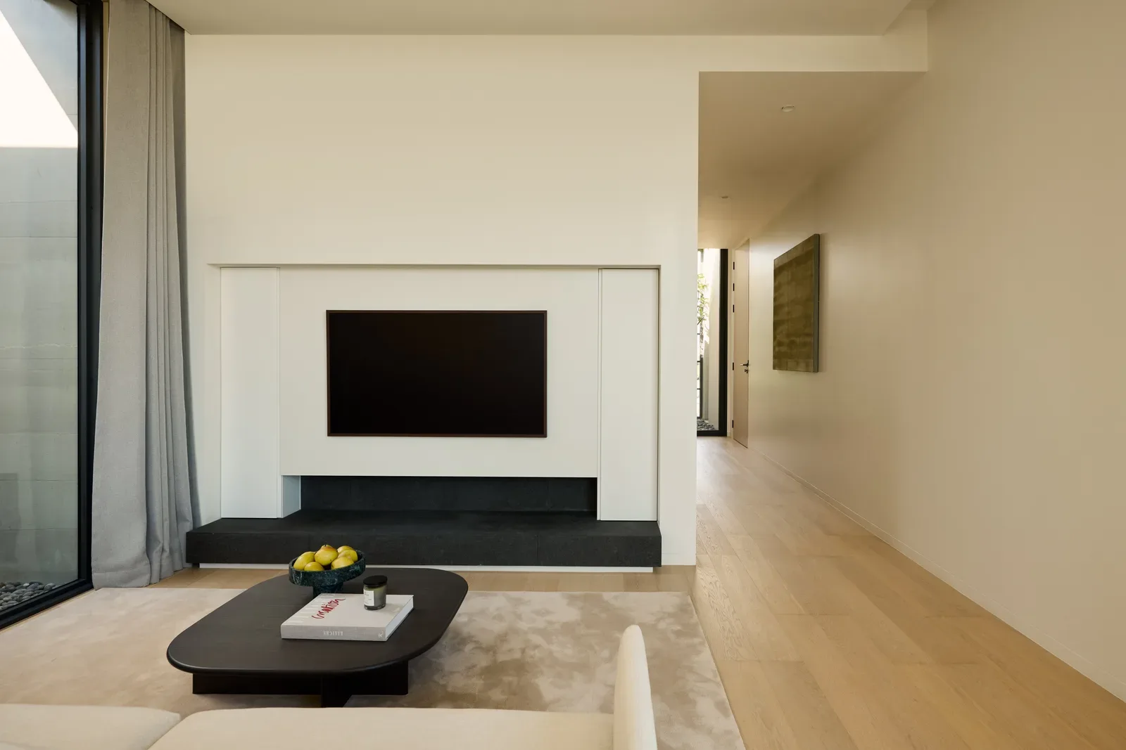 Lavish Estates 40