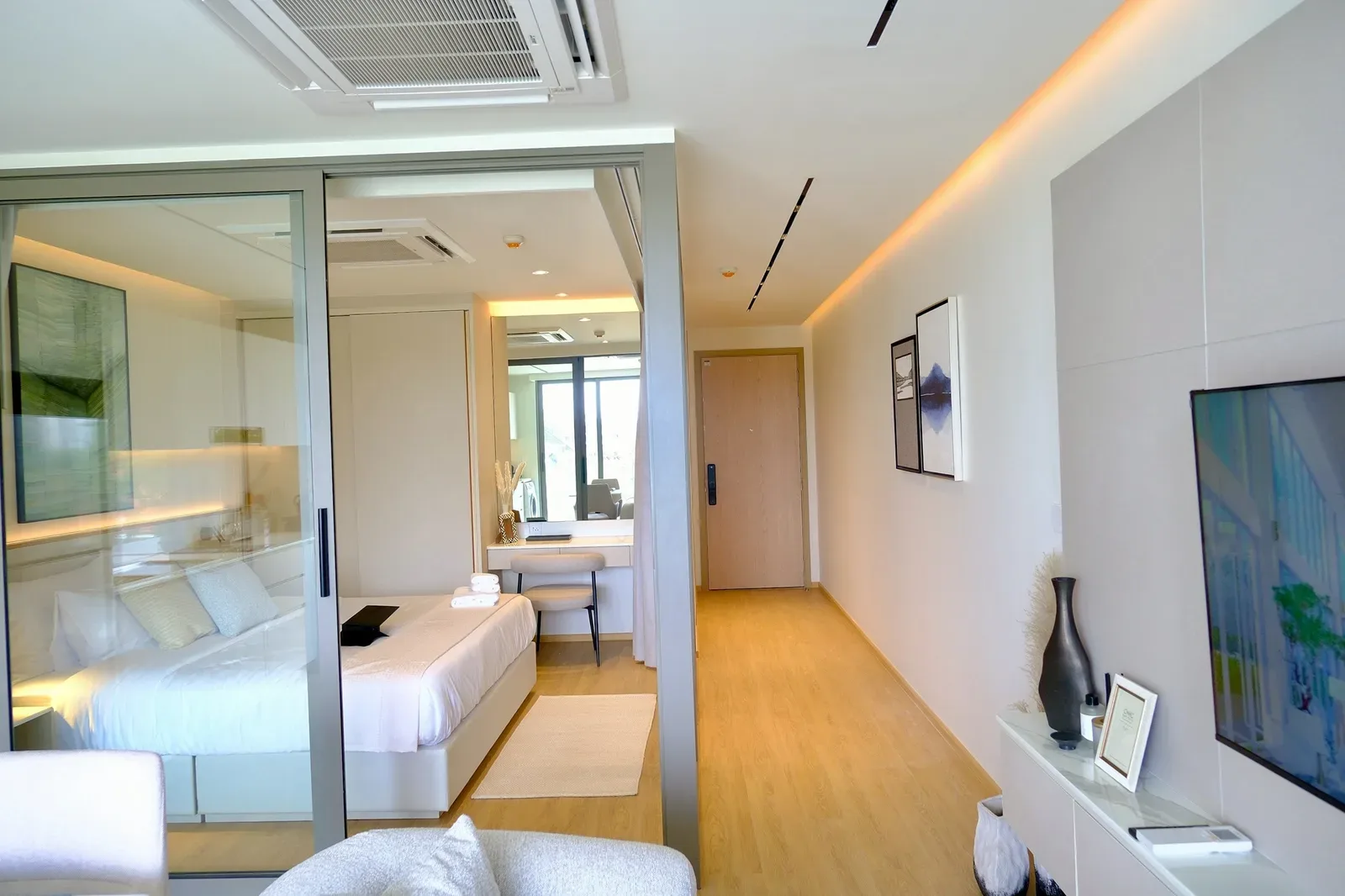 The Aqua 21