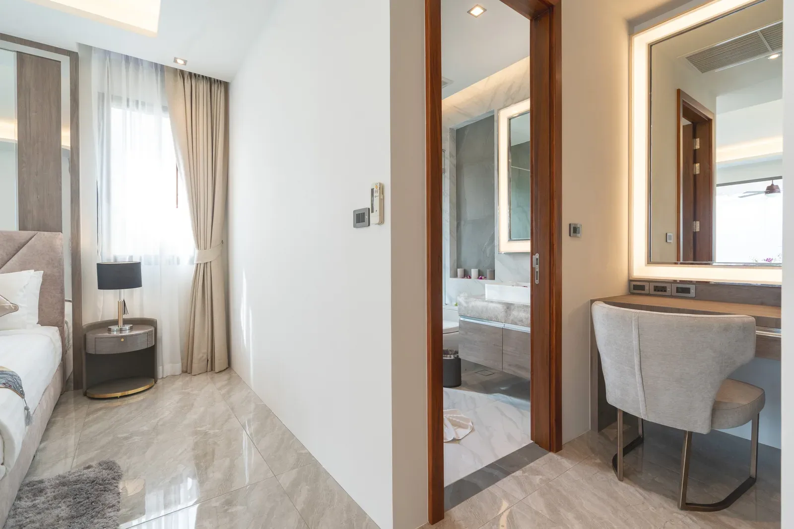 The Breeze villas 100