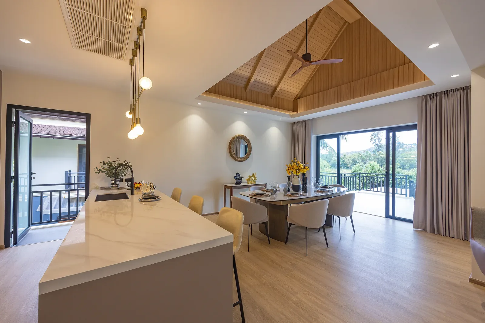 The Laytin Villa 55