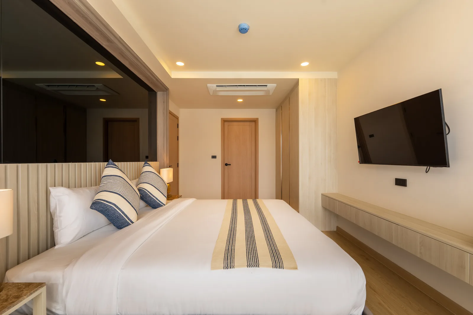 The Ozone Condominium 43