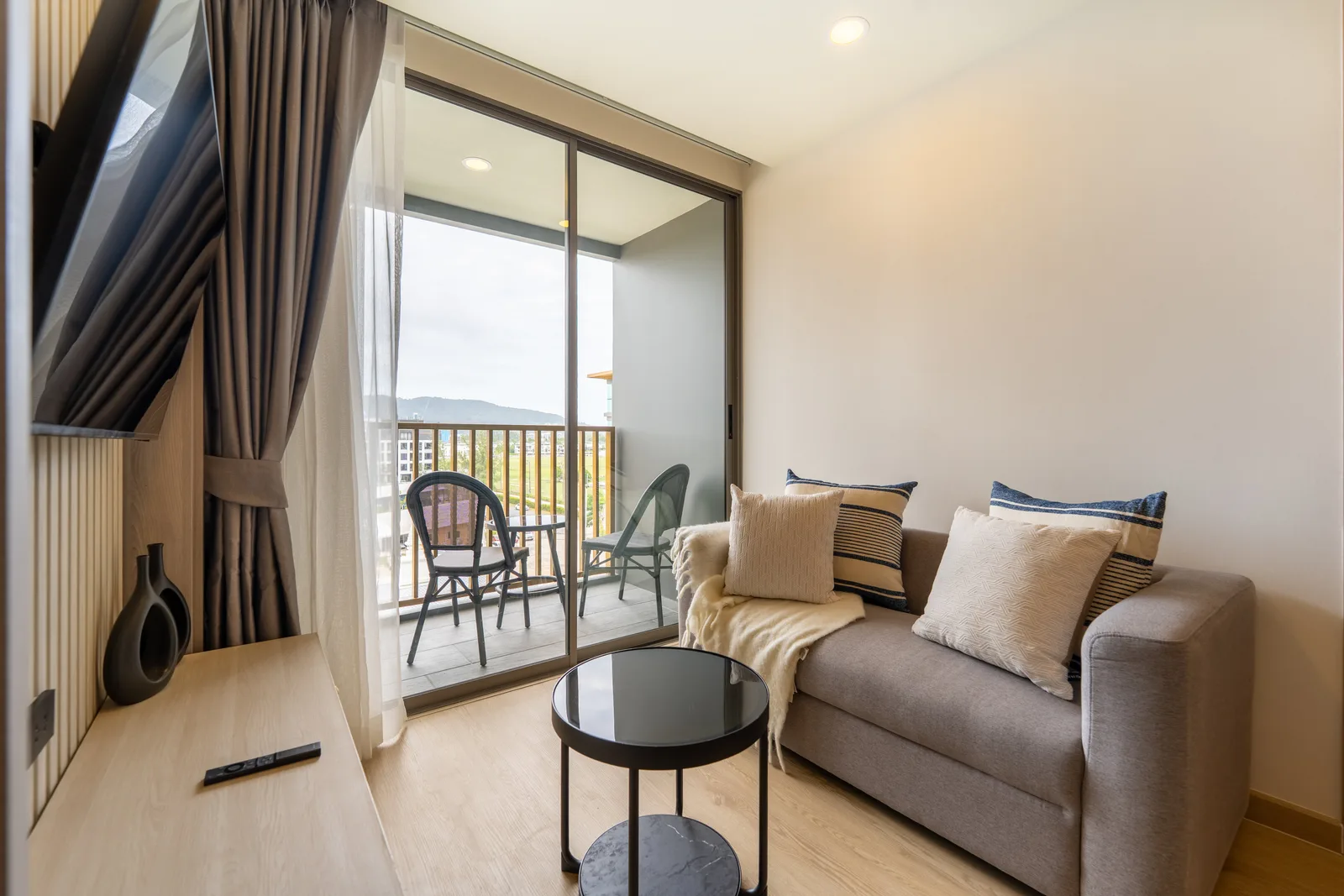 The Ozone Condominium 29