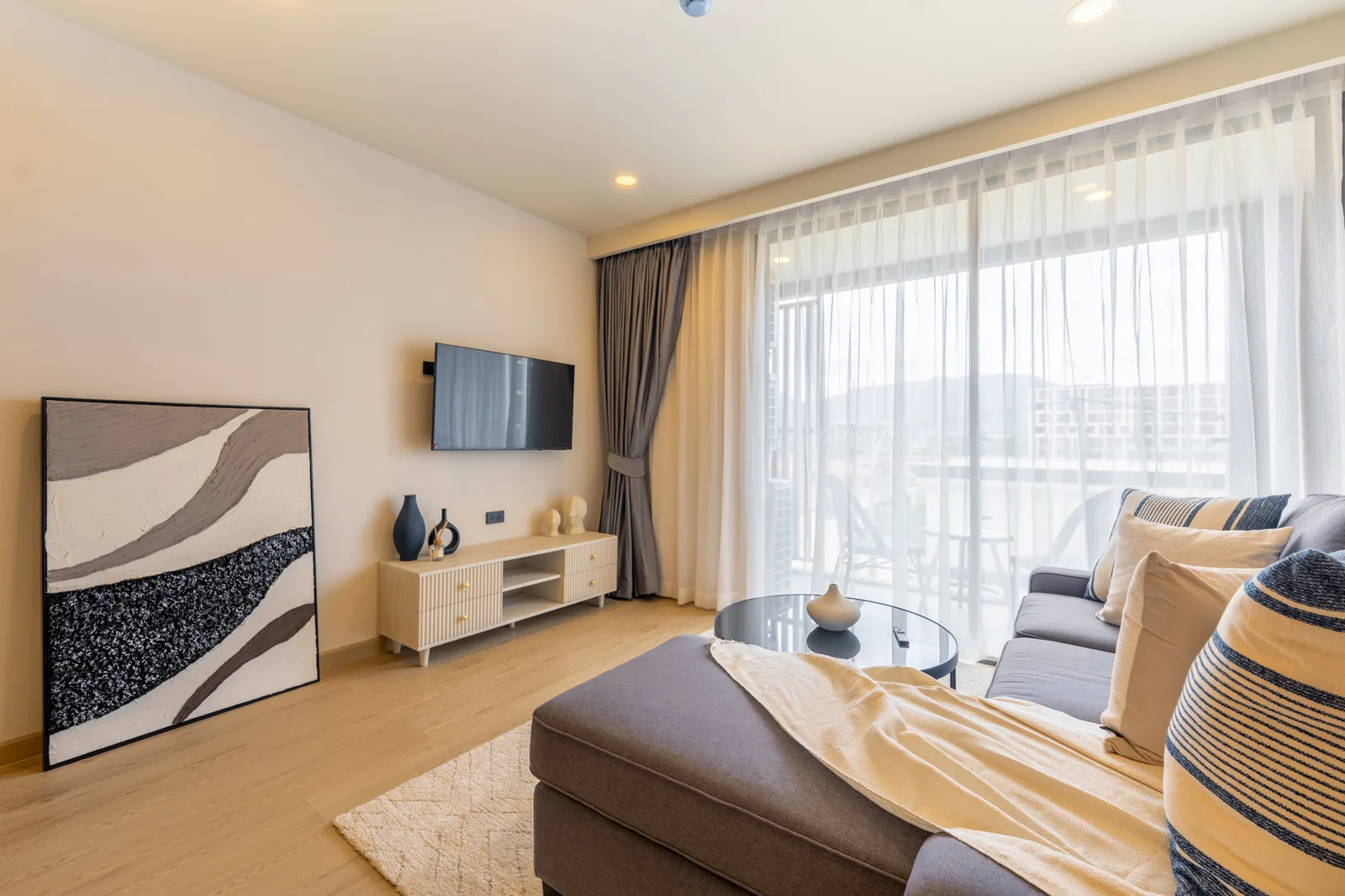 The Ozone Condominium 39