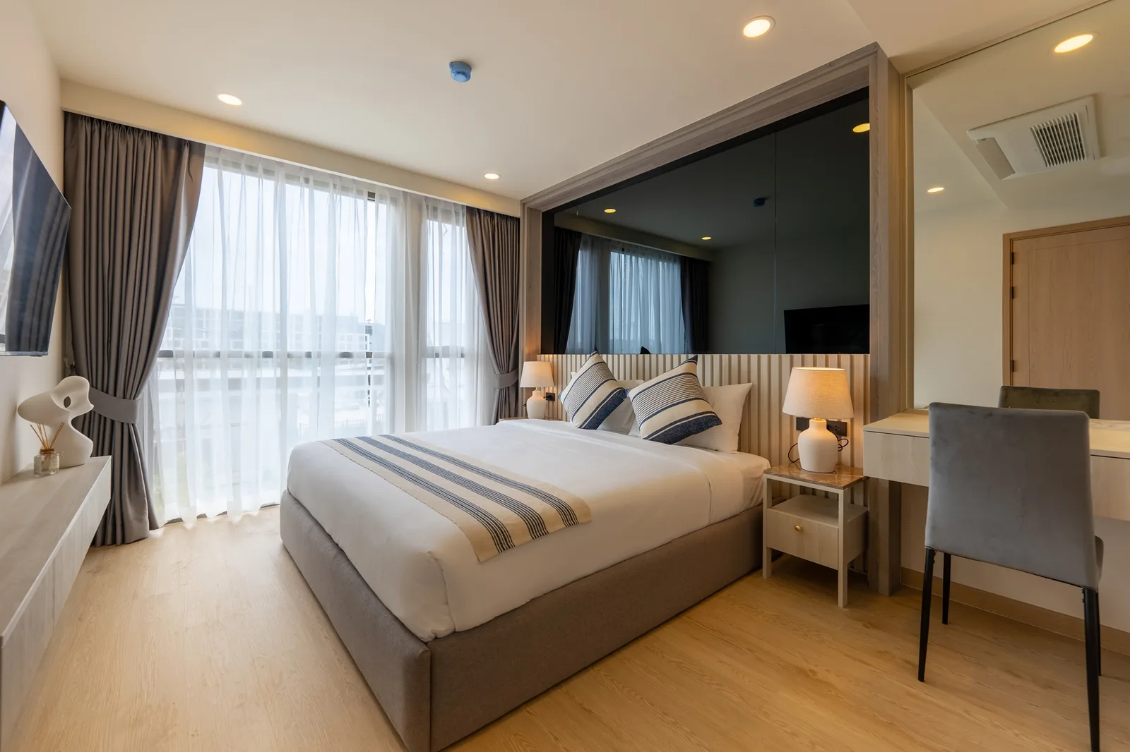 The Ozone Condominium 23