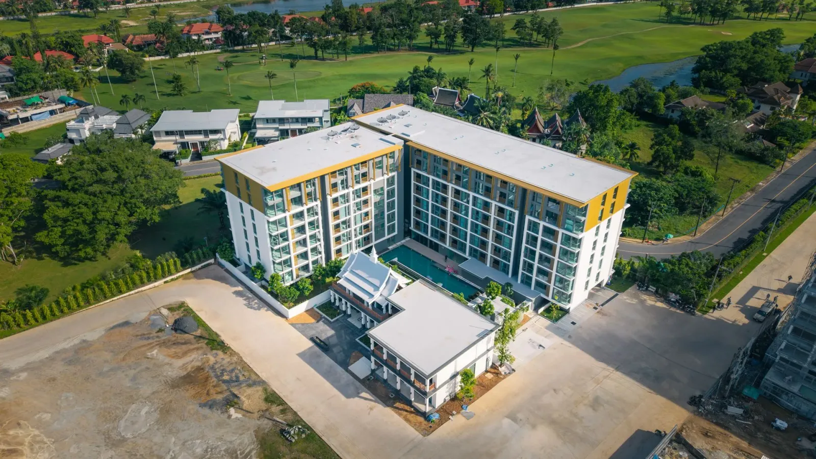 The Ozone Condominium Phase 1 30