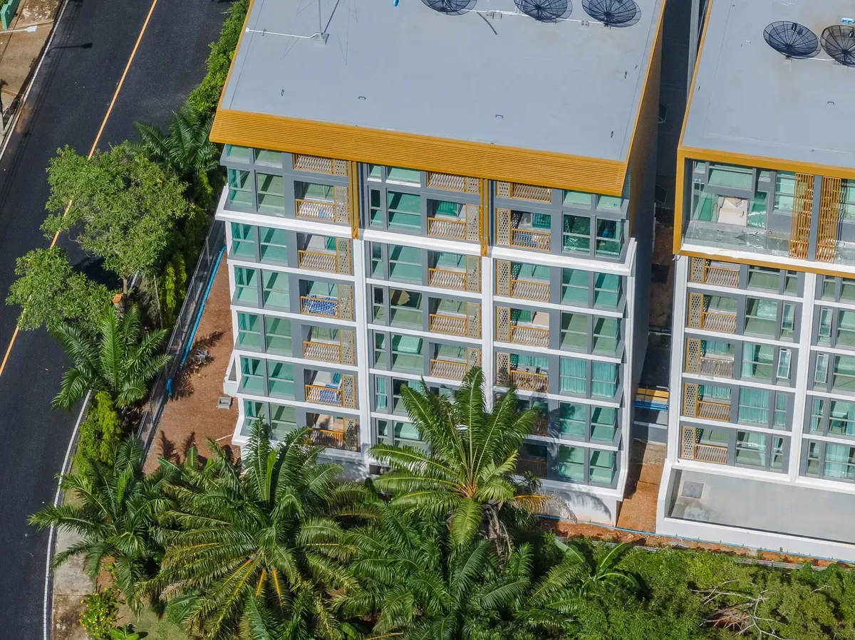 The Ozone Condominium Phase 1 9