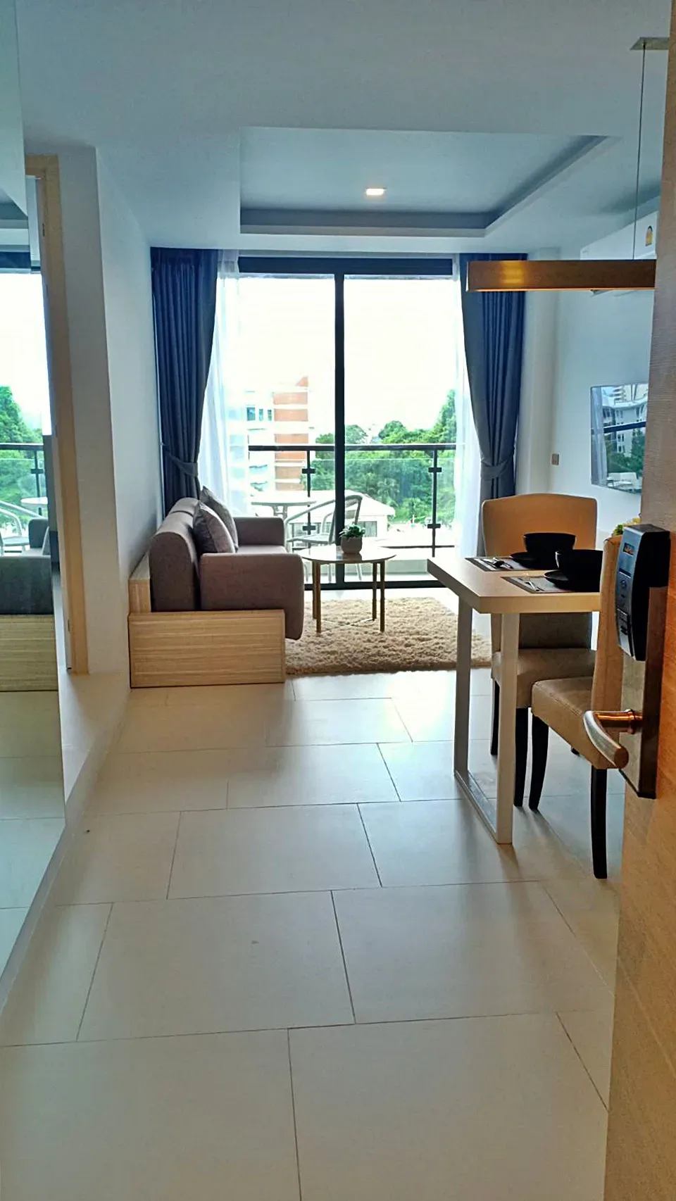 Utopia Karon 11