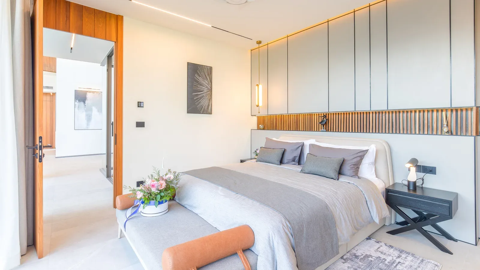 Zenithy Luxe 18
