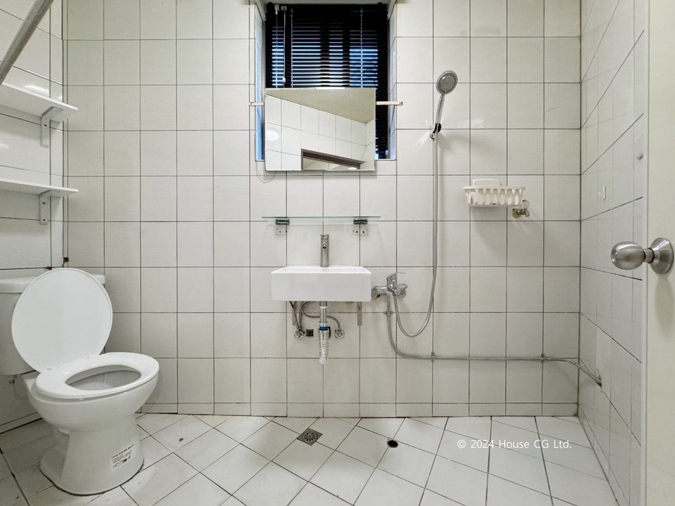 housecg/images/csbgrki23akg00bcrpb0/LINE_ALBUM_202411建國南路151-22_241109_4.jpeg