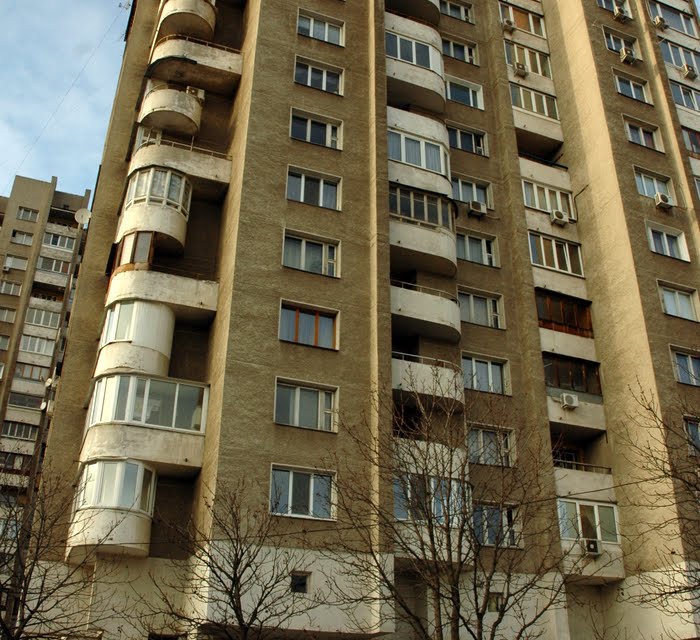 Дарницький бульв, 3 4