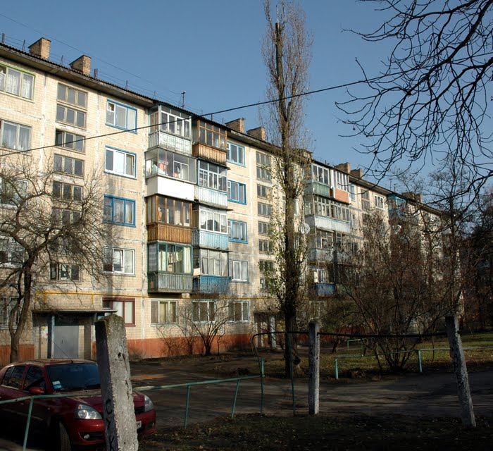 Запорожця Петра вул, 8 3