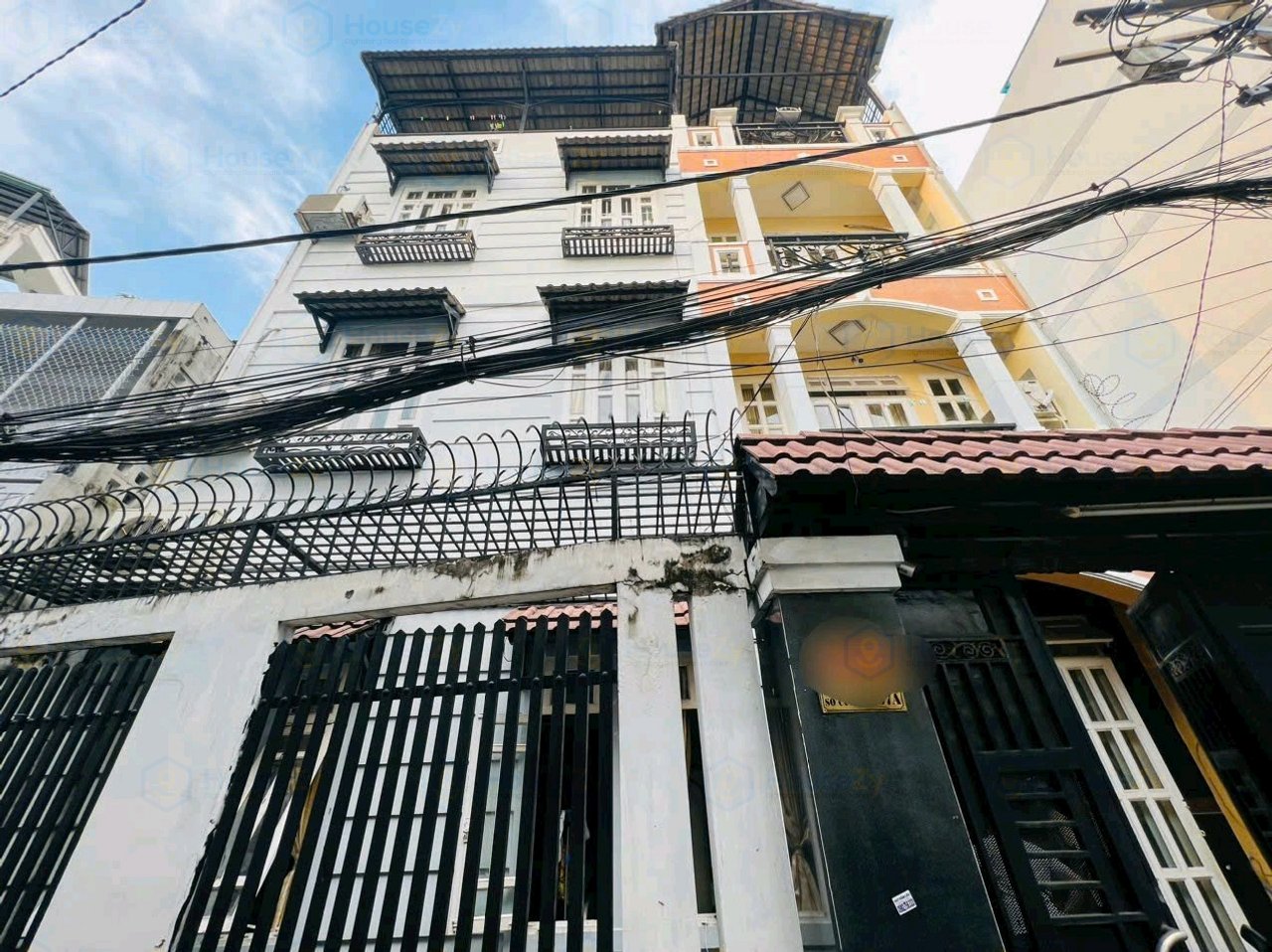HouseZy - Bán nhà HXH Hoàng Hoa Thám, Phường 5, Bình Thạnh, Thành phố Hồ Chí Minh 72300, Vietnam