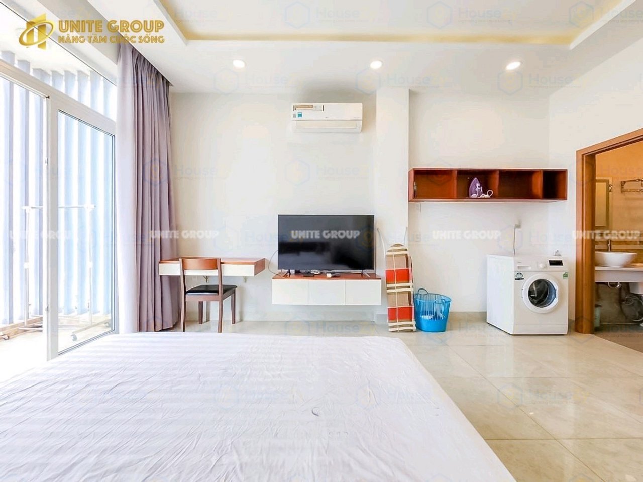 HouseZy - 🎉Studio Decor siêu xinh, giá siêu hạt dẻ chỉ có hơn 9 đồng