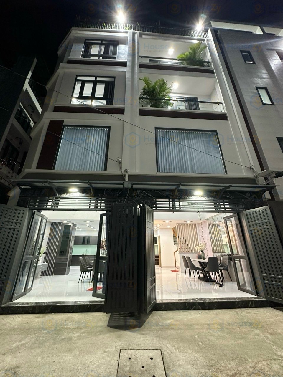 HouseZy - Bán nhà riêng HXH Hoàng Hoa Thám, phường 6, Bình Thạnh, Thành phố Hồ Chí Minh