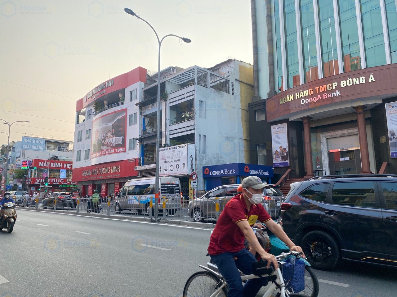 Bán nhà Mặt Tiền Phan Đăng Lưu, Phường 7, Phú Nhuận. 3 lầu